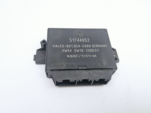 Moduł cofania Fiat 51744952