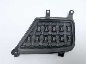 nakładka ozdobna zderzaka przedniego Jeep Cherokee nowa 68306668aa