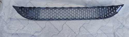 Dolna kratka zderzaka  Fiat 500E