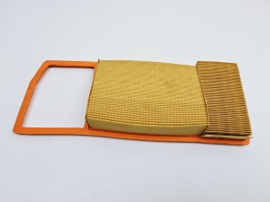 Filtr powietrza  Fiat  Lancia   nowy 52000306