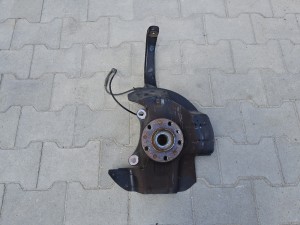 zwrotnica lewa przednia pod zacisk ATE Alfa Romeo 159 Brera