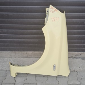 błotnik przedni lewy Fiat Panda II żółty 541