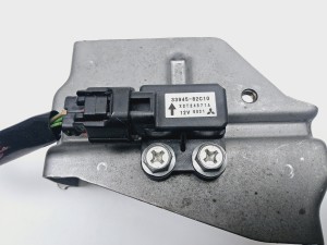 Czujnik uderzenia Fiat Sedici 3394582c10