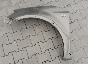 błotnik przedni lewy Fiat Sedici brązowy metalik