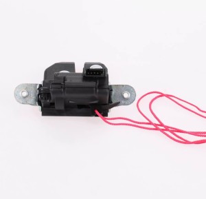 zamek tylnej klapy Fiat Panda 3 nowy 51876009