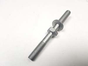 Śruba dwustronna pokrywy rozrządu Fiat Alfa Lancia  nowa 55189461