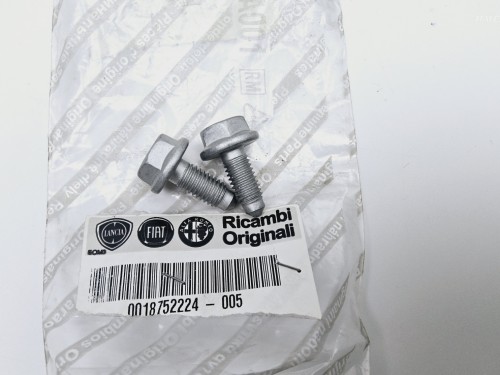 OE 18752224