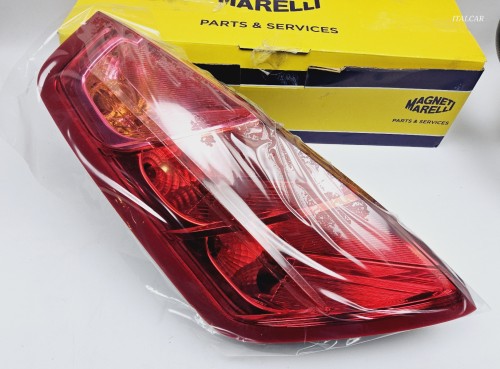 tylna lewa lampa Fiat Grande Punto