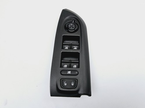 Panel przycisk szyb Fiat 500×