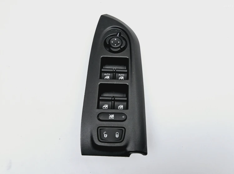 Panel przycisk szyb Fiat 500×