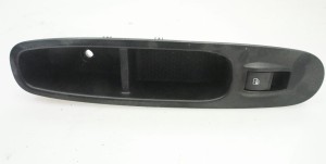 panel przycisk prawy  szyby  Fiat Grande Punto   