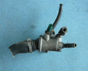 Termostat Fiat Croma 1,9 16V JTDM 