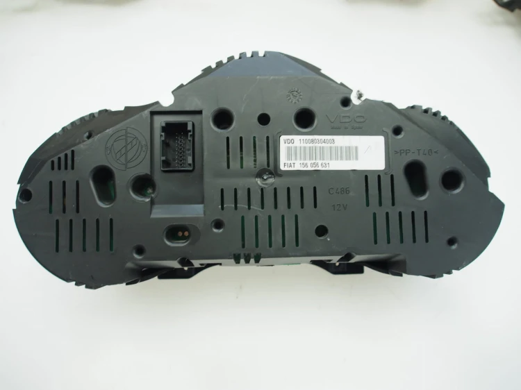 156056631 alfa 147 lift 2.jpg