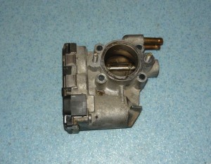 OPEL CORSA, ASTRA, AGILA PRZEPUSTNICA POWIETRZA nr BOSCH 0280750044
