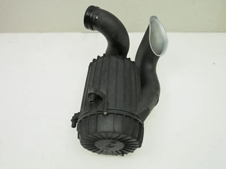 obudowa filtra powietrza Fiat Bravo  51801286 1.jpg