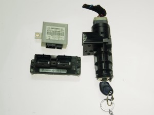 komplet, zestaw: komputer, stacyjka, kluczyk, centralka immobiliser Fiat Seicento 1,1 MPI  IAW 59F.M7