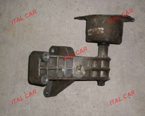 Wspornik łapa skrzyni lewa Fiat Bravo Brava Marea 1,4 12V 1,6 16V