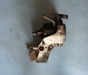 pompa wtryskowa + zawór Fiat Alfa Lancia silnik 1,9 JTD 