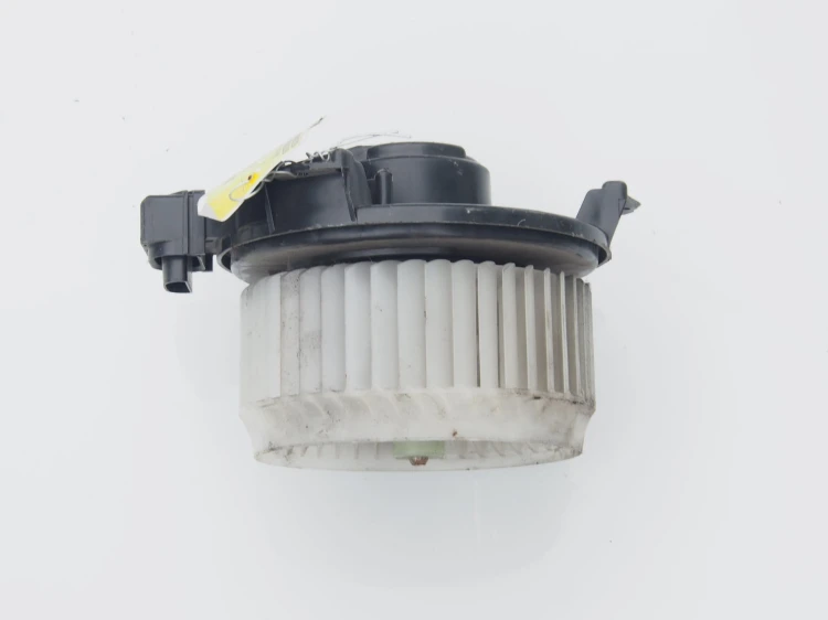 wentylator nagrzewnicy Fiat Sedici 3.jpg