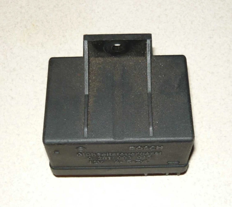 0281003015b.JPG