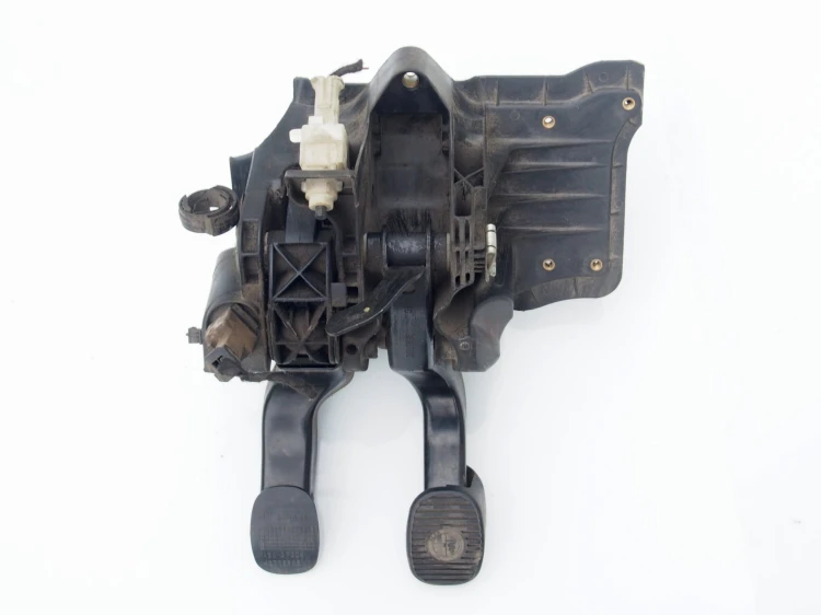 Alfa 147 2.jpg