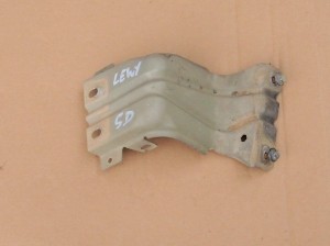 lewy wspornik błotnika przedniego Fiat Stilo