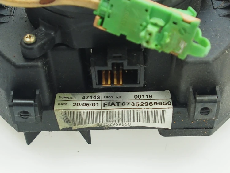 przełącznik zespolony Fiat Stilo 07352969650 3.jpg
