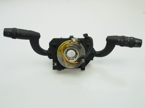 przełącznik Fiat Croma 07353997320 1.jpg