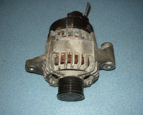 alternator 1,9 mjtd 2.JPG