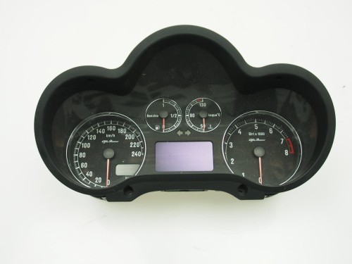 licznik alfa 147 lift 1,6.jpg