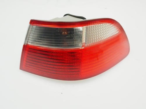 lampa tylna prawa Fiat Albea 1.jpg