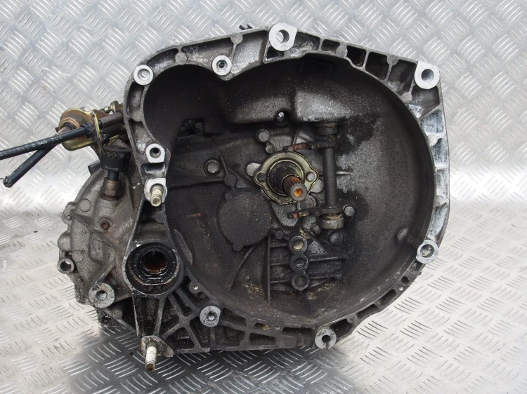 alfa 145 1,6 2.jpg