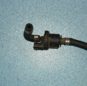 zaworek podciśnienia Alfa Romeo 147  1,6 TS 