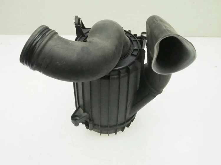 obudowa filtra powietrza Fiat Bravo  51801286 2.jpg
