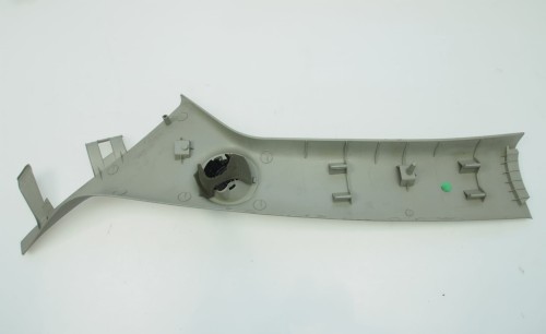 osłona słupka prawa  156078369 mito.jpg