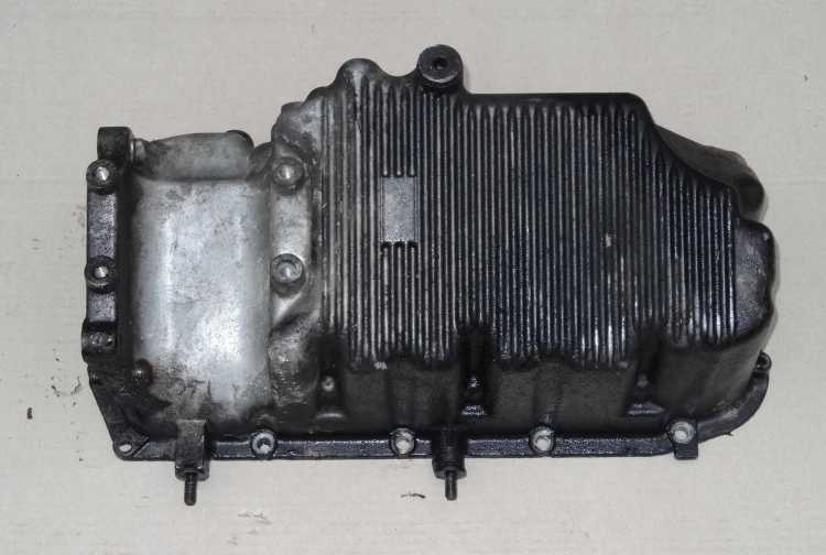 miska olejowa Fiat Alfa 1,9 JTD3.JPG
