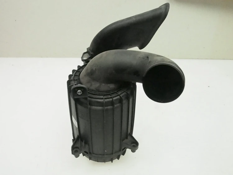 obudowa filtra powietrza Fiat Bravo  51801286 3.jpg