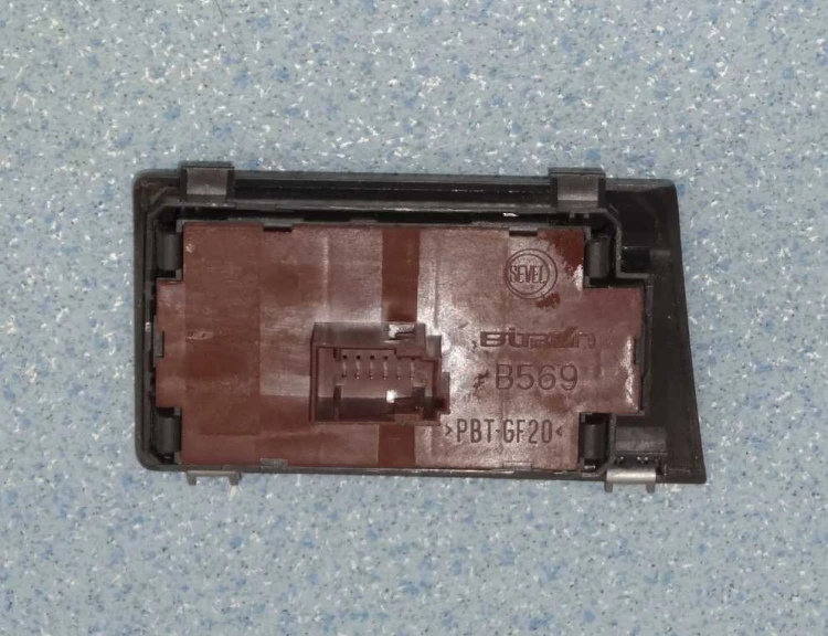 panel 2.JPG