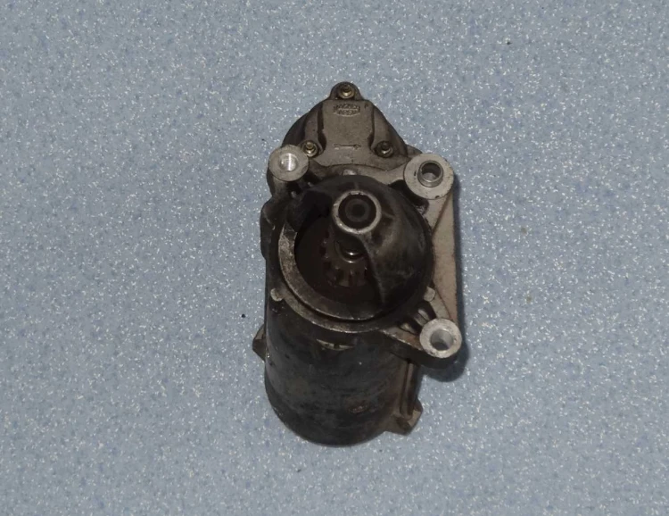 rozrusznik Alfa Romeo 63111027 1.3kW 3.JPG