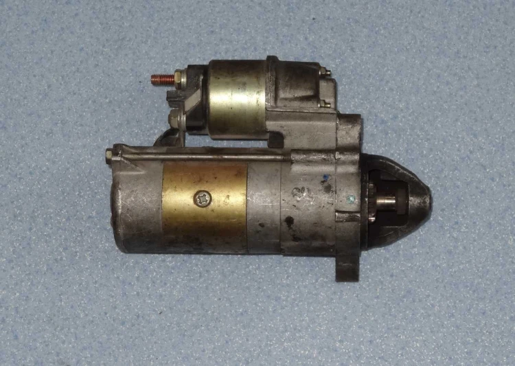 rozrusznik Alfa Romeo 63111027 1.3kW 2.JPG