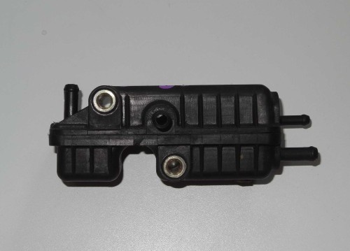 kolektor paliwa Punto II 1,9 JTD 1.JPG