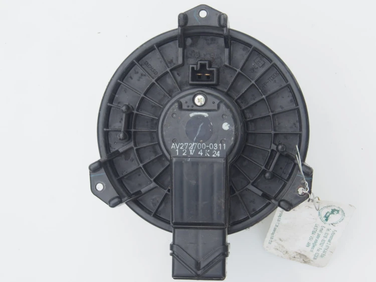 wentylator nagrzewnicy Fiat Sedici 4.jpg