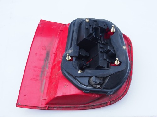 lampa lewy tył multipla lift 2.jpg