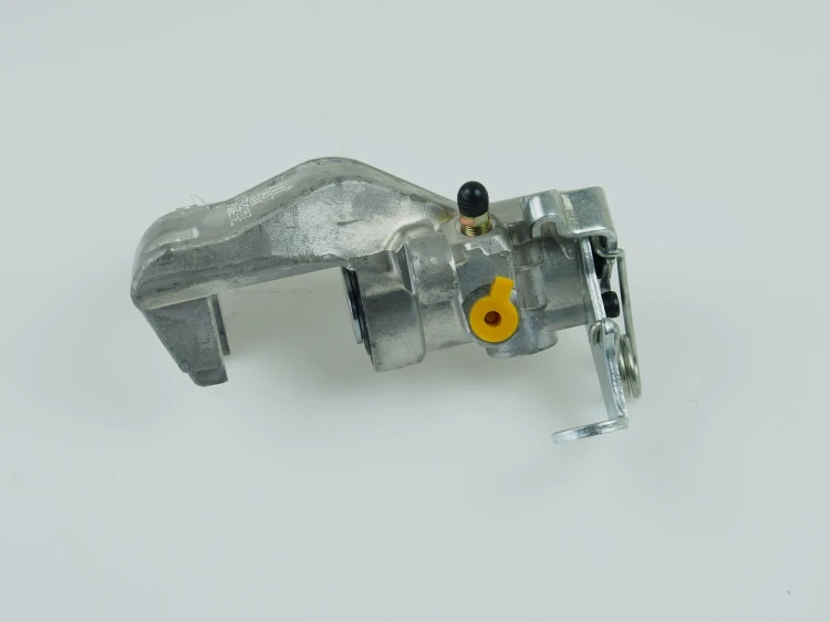 zasisk hamulcowy Fast tylny prawy Fiat Stilo 4.jpg