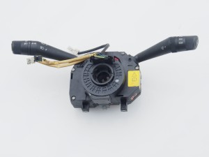 przełącznik zespolony Fiat Grande Punto nr. 7354104240
